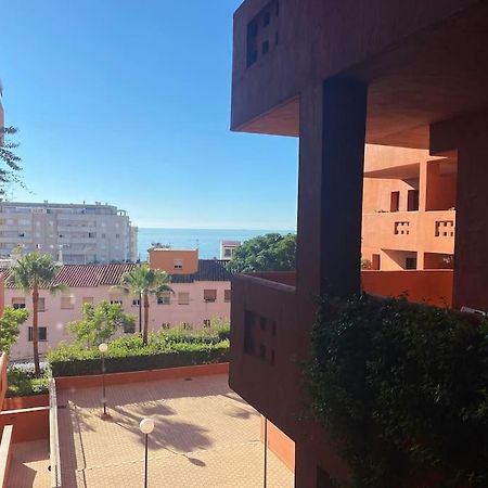 Central Estepona 3 Bed Apt With Pool And Parking 외부 사진