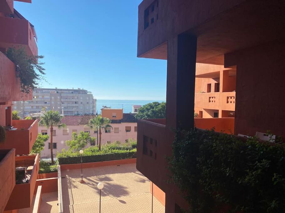 Central Estepona 3 Bed Apt With Pool And Parking 외부 사진