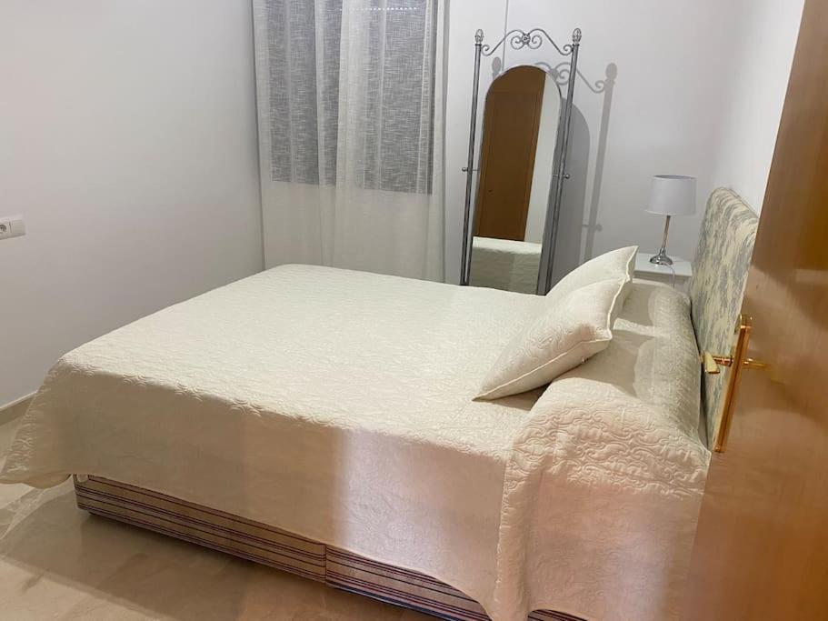 Central Estepona 3 Bed Apt With Pool And Parking 외부 사진
