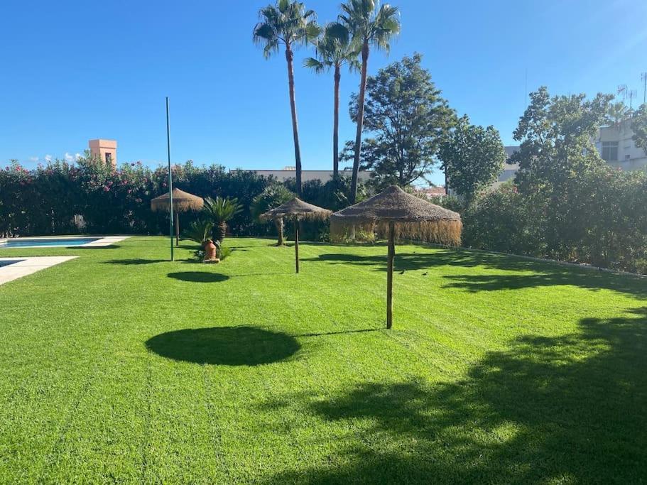 Central Estepona 3 Bed Apt With Pool And Parking 외부 사진